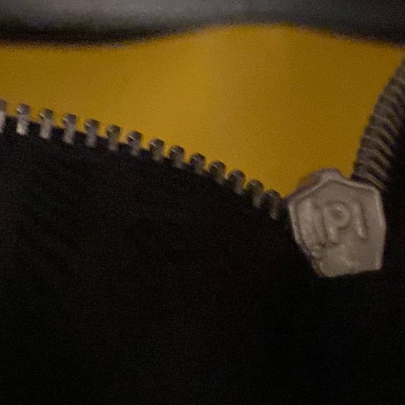 Black Leather  Prada Doctors bag - Picture 2 of 16